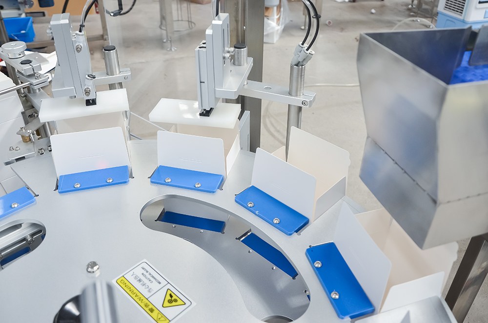 5.-Cylinder-Flapping-station 5.-Station de battement de cylindres