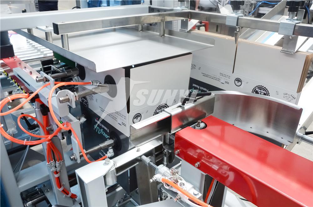 4.-Formeuse-de-bo&icirc;tes-de-cartons-automatique